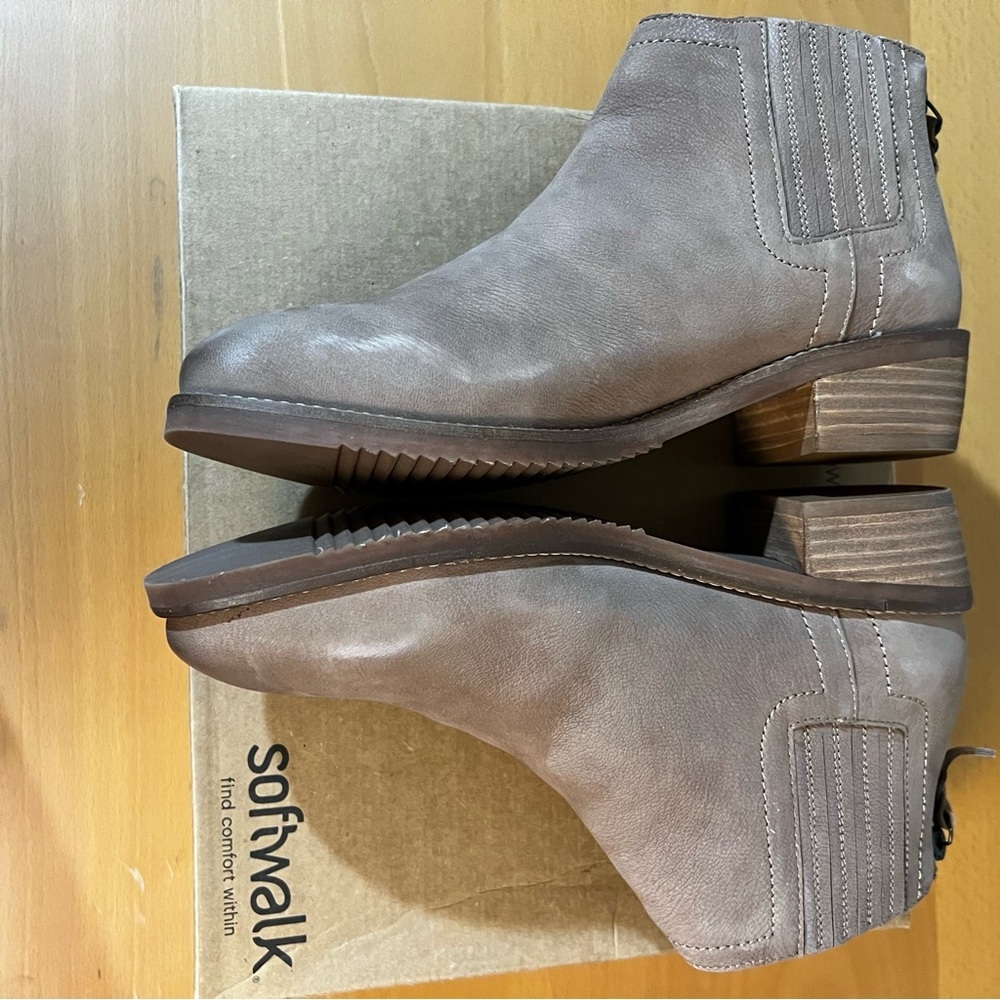 NIB Softwalk Leather Ramona Booties sz 9.5 - Picture 5 of 13